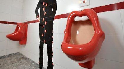 Διχάζουν τα ουρητήρια σε σχήμα γυναικείων χειλιών