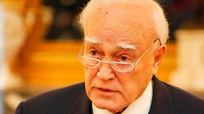 Επίθεση στο σπίτι του Κάρολου Παπούλια!