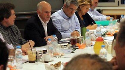 Σε επιφυλακή το Πολιτικό Συμβούλιο του ΠΑΣΟΚ