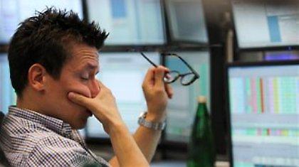 Με πτώση άνοιξαν τα ευρωπαϊκά χρηματιστήρια