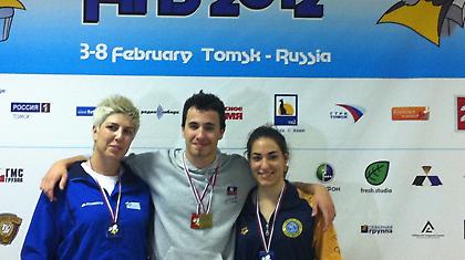 «Καρέ» μεταλλίων