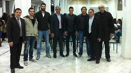 Με Παναγιώτη Γιαννάκη η κοπή της πίτας του Ιωνικού