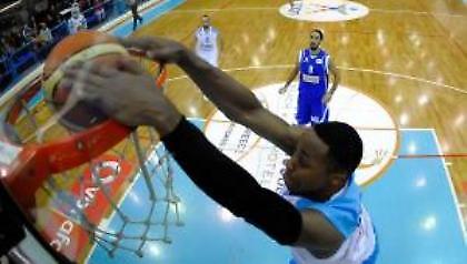 Καρφώματα να δείτε (video)