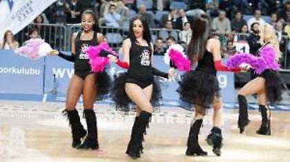 Τα «καυτά» κορίτσια της Εφές