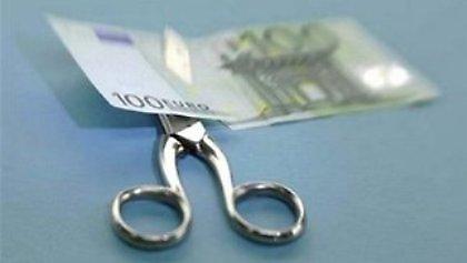 Η Ελλάδα θέτει σε κίνδυνο το PSI και τη δανειακή σύμβαση