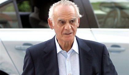 Απαγόρευση εξόδου απ’ τη χώρα στον Άκη Τσοχατζόπουλο