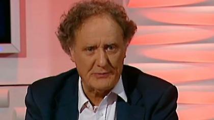 Ο ασεβής δημοσιογράφος μας δείχνει το δρόμο