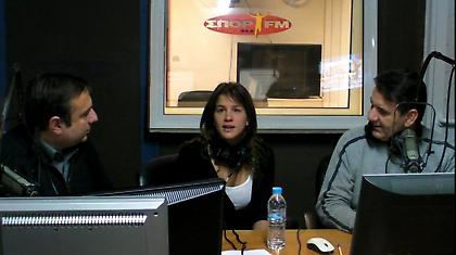 Τους έμαθε… μπαλίτσα!