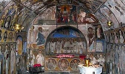 Είχαν βάλει στο μάτι το παγκάρι του ναού