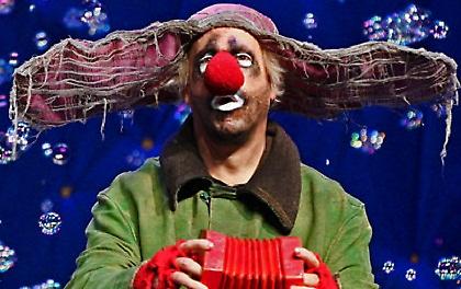 Αλλαγή ημέρας για το Slava’s Snow Show