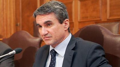 «Αν δεν υπάρξει μεγάλη πλειοψηφία, ίσως δεν το δεχτούν»