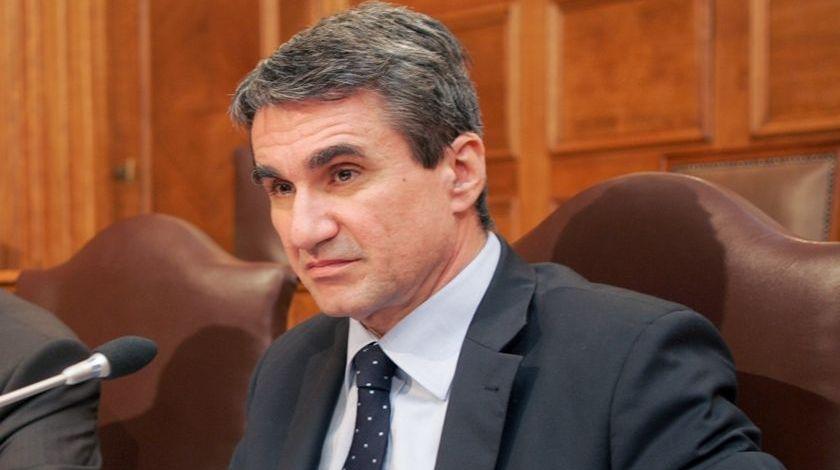 «Αν δεν υπάρξει μεγάλη πλειοψηφία, ίσως δεν το δεχτούν»