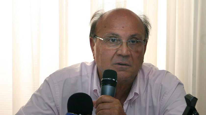 Διαθεσόπουλος: «Κάποια κορόιδα τρέχουν…»