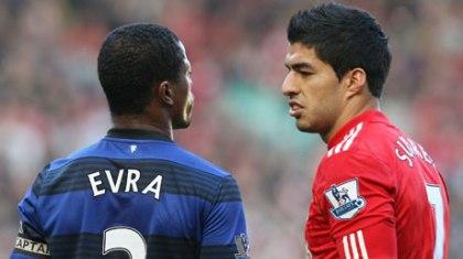 Ο Κένι τράβηξε το αυτί του Σουάρες