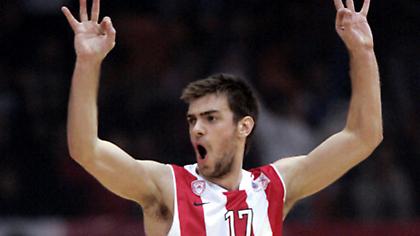 Το άστρο του Μάντζαρη έλαμψε στο ΣΕΦ