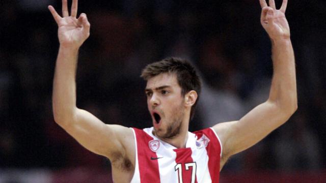 Το άστρο του Μάντζαρη έλαμψε στο ΣΕΦ