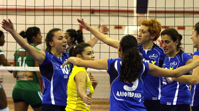 «Δεν μπορείς να στερήσεις το όνειρο από τις αθλήτριες»