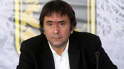 «Δεν θέλω να βλέπω σκυμμένα κεφάλια»