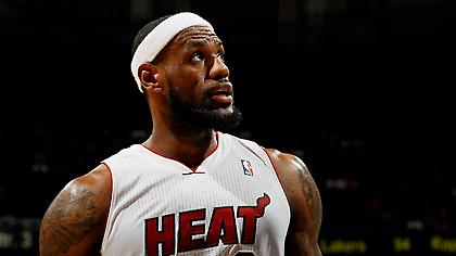 Επεισόδιο Λεμπρόν με οπαδό