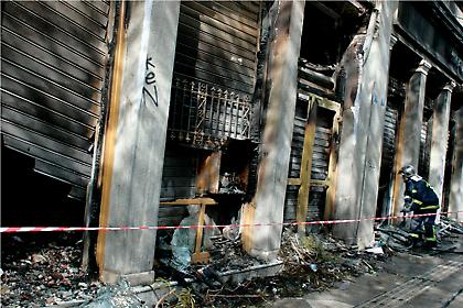 Μέχρι πότε ηττημένοι;