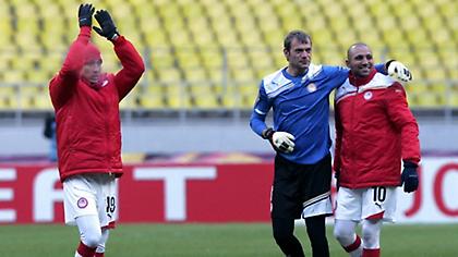 Ετσι έπιασε το πέναλτι ο Κάρολ...