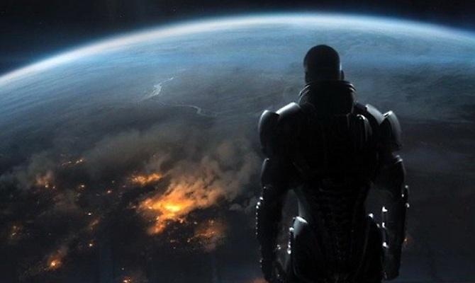 Η ΕΑ μοιράζει δώρα από το διάστημα