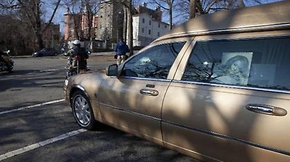 Τελευταίο αντίο στη Whitney Houston