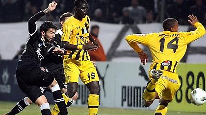 Ο Κλάους… πυροβολούσε με άσφαιρα