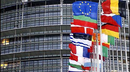 Η Ελλάδα θα επιστρέψει στην ανάπτυξη το 2014