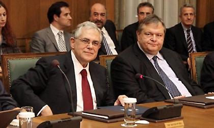 Αγώνας δρόμου για την κυβέρνηση