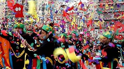 Οι Αποκριές της κρίσης