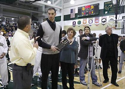 Μεγάλη τιμή στον Κουφό (pics)