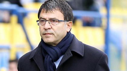 Δεν… κάθονται