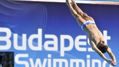 Ετοιμάζει βαλίτσες για Λονδίνο ο Παπαρούνας