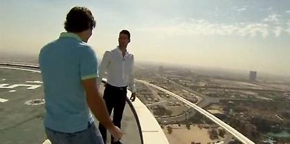 Τζόκοβιτς και Φέντερερ αφ’ υψηλού (video)