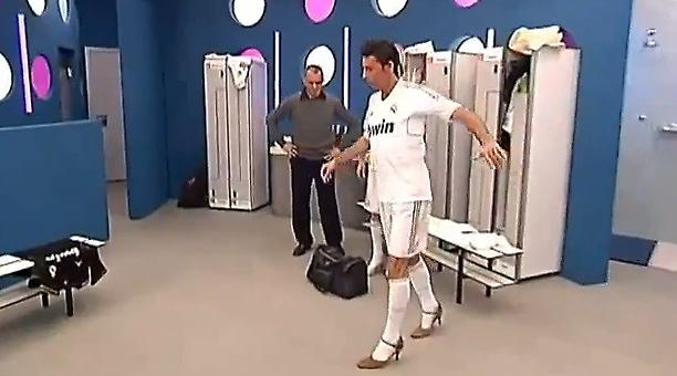 Το… τακούνι του Ρονάλντο (video)