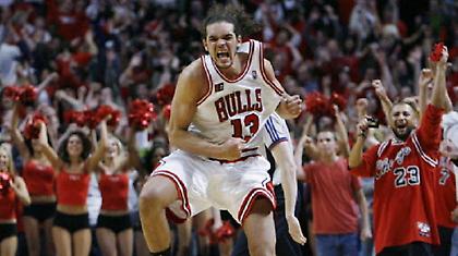 Η κοπέλα του Νοά με μπικίνι στην Καραϊβική (Pics)