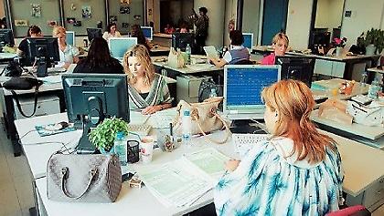 Αντίστροφη μέτρηση για απολύσεις στο Δημόσιο