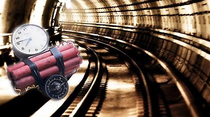 Δύο νεαροί μετέφεραν τη βόμβα