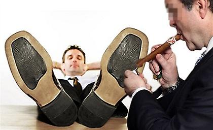 Οι «χρυσοί» μισθοί του Δημοσίου