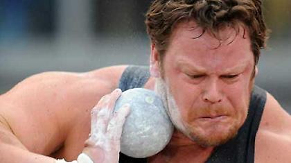 Με «πρωτομάστορα» τον Αρμστρονγκ