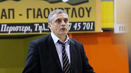 «Τα προβλήματά τους δεν μας εξασφαλίζουν τη νίκη»