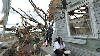 Συνεχίζονται οι φονικοί ανεμοστρόβιλοι στις ΗΠΑ