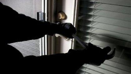 Ζήτησε άσυλο για να κάνει… διαρρήξεις!