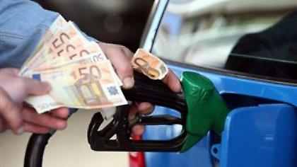 Επί τάπητος το λαθρεμπόριο υγρών καυσίμων