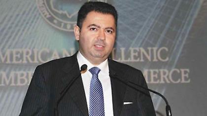 Λαυρεντιάδης: Επιστρέφει 80 εκατομύρια ευρώ για να παύσουν οι διώξεις