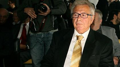 «Μια δεύτερη ευκαιρία στην ΑΕΚ σας»!