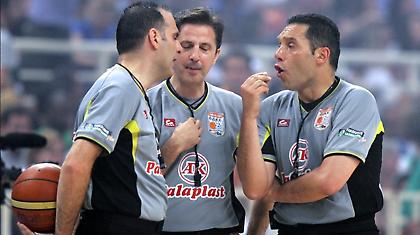 «Δεν θα γίνουμε τα εξιλαστήρια θύματα»