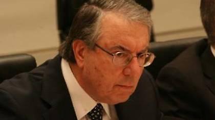 Ο Μπαμπινιώτης νέος υπουργός Παιδείας