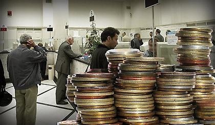 Λείπουν ακόμη ομόλογα για το «κούρεμα»